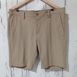 Jos. A. Bank Traveler Tailired Fit Front Khaki Shorts Size 34